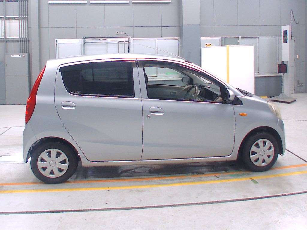 2007 Daihatsu Mira L275S[2]