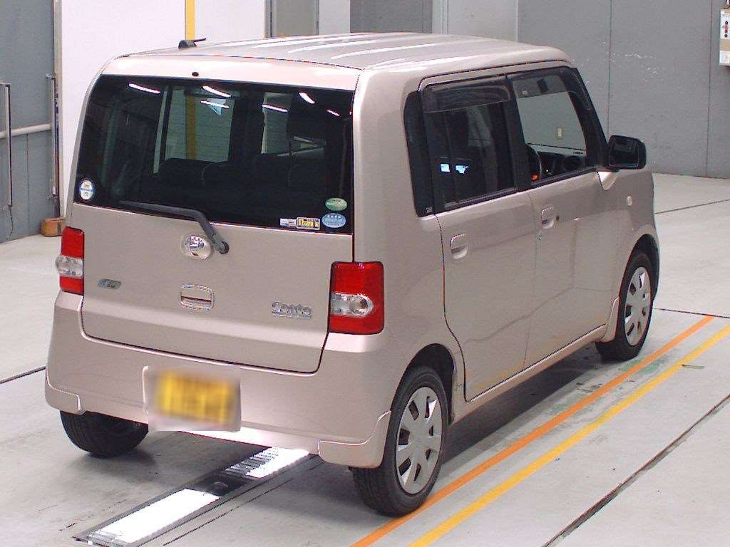 2012 Daihatsu Move Conte L575S[1]