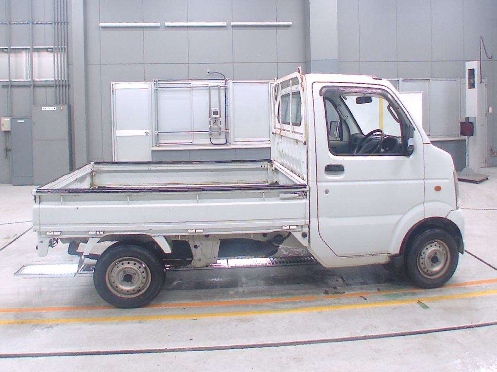 2006 Suzuki Carry Truck DA63T[2]