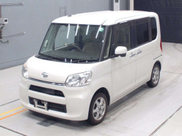 2014 Daihatsu Tanto