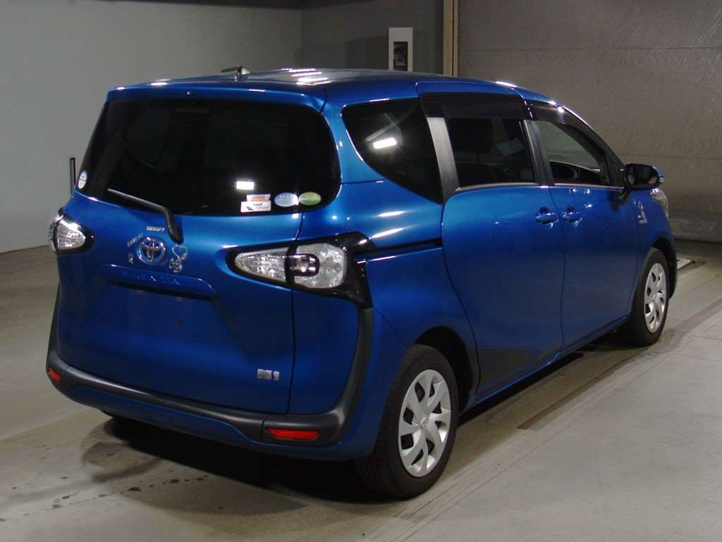 2017 Toyota Sienta NHP170G[1]