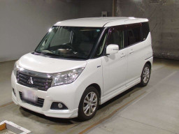 2017 Mitsubishi Delica D2