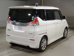 2017 Mitsubishi Delica D2