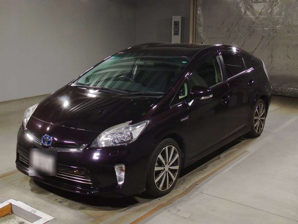 2013 Toyota Prius ZVW30[0]