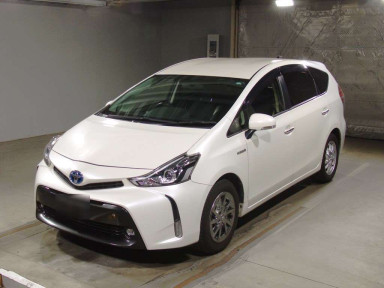 2017 Toyota Prius alpha