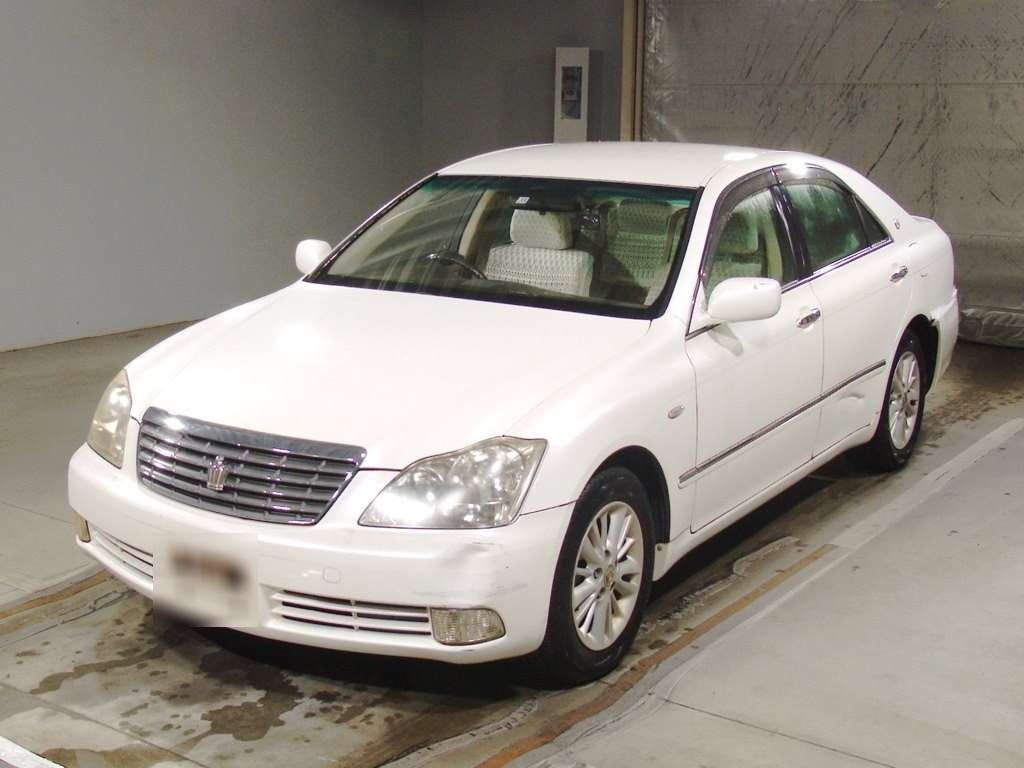 2005 Toyota Crown GRS180[0]