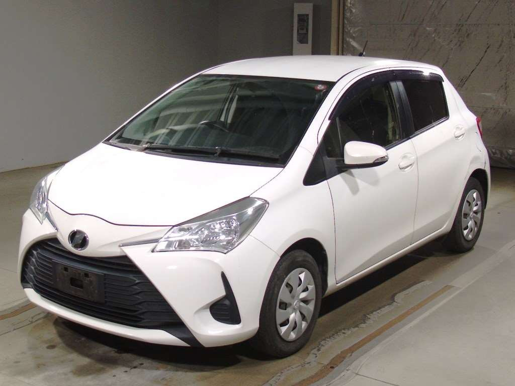 2017 Toyota Vitz KSP130[0]