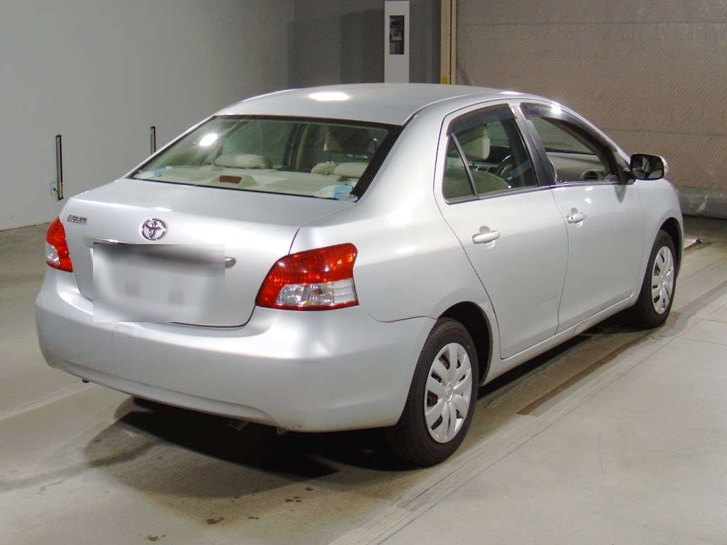 2009 Toyota Belta SCP92[1]