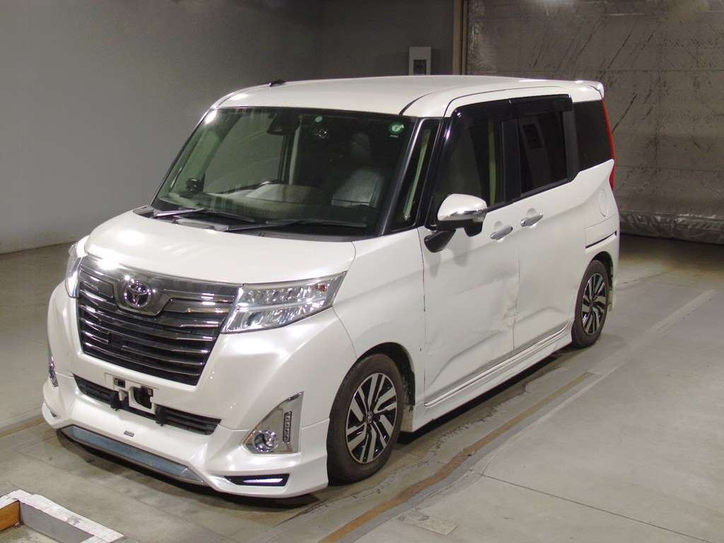 2017 Toyota Roomy M900A[0]