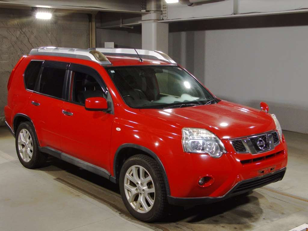 2012 Nissan X-Trail DNT31[2]