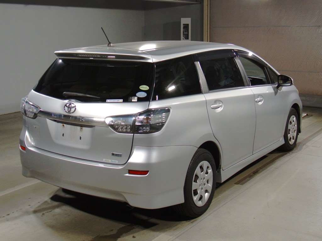 2012 Toyota Wish ZGE20G[1]