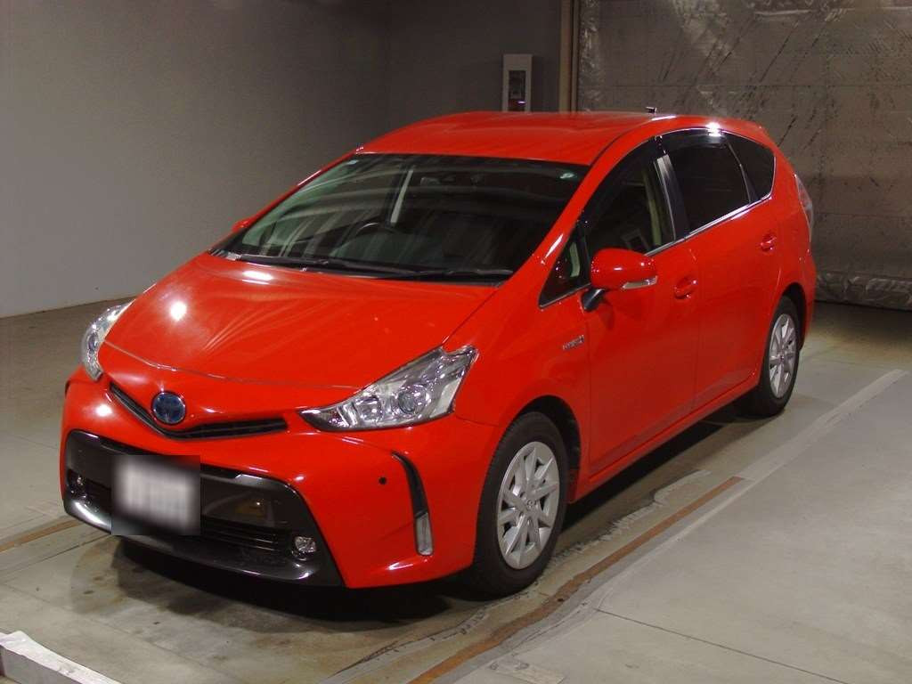 2017 Toyota Prius alpha ZVW41W[0]