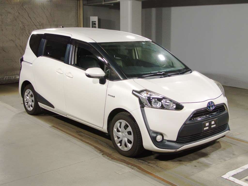 2015 Toyota Sienta NHP170G[2]