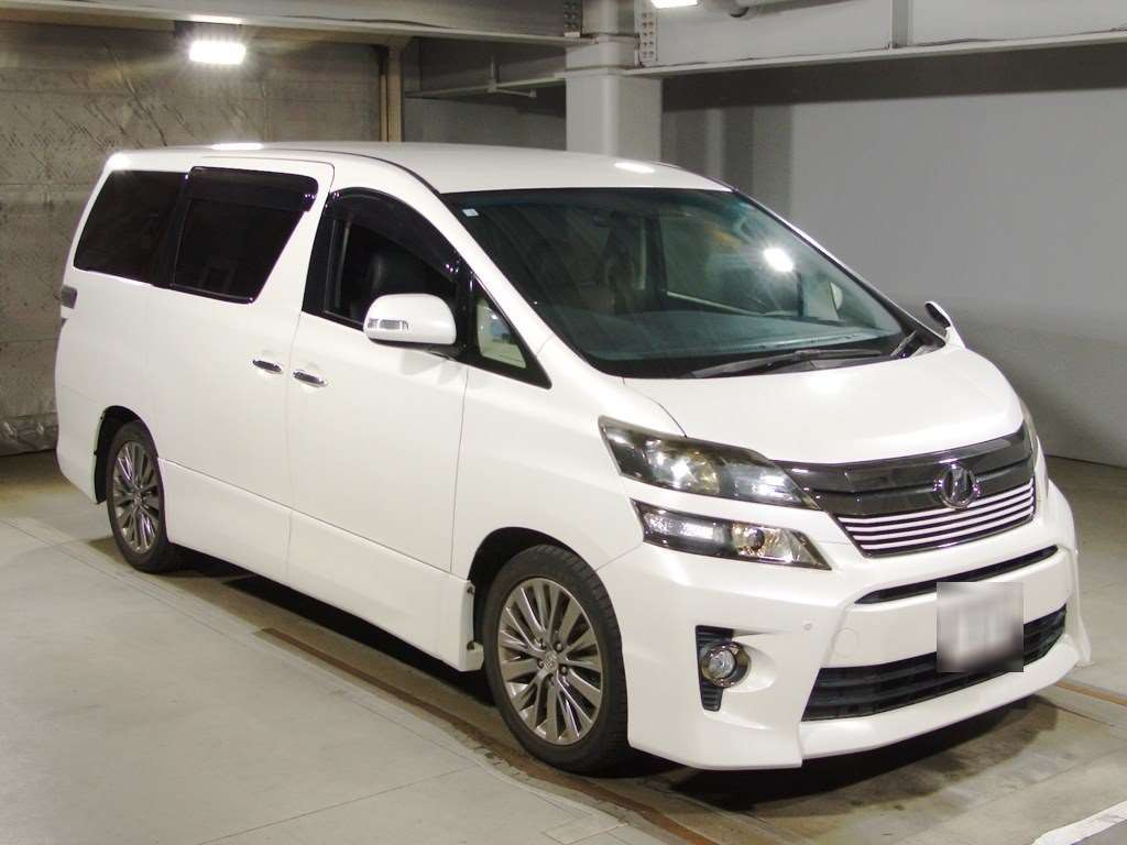 2014 Toyota Vellfire ANH20W[2]