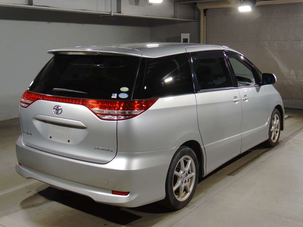 2006 Toyota Estima ACR50W[1]