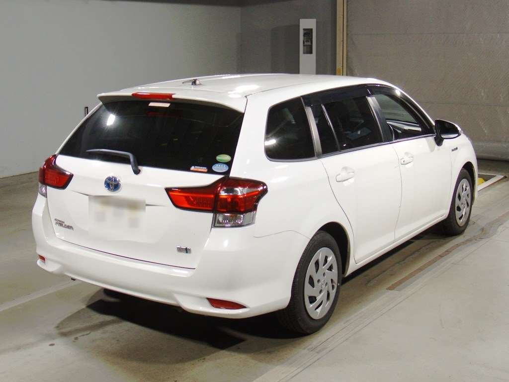 2019 Toyota Corolla Fielder NKE165G[1]