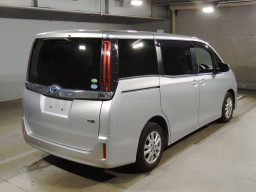 2020 Toyota Noah