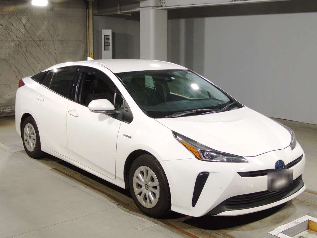 2019 Toyota Prius ZVW51[2]