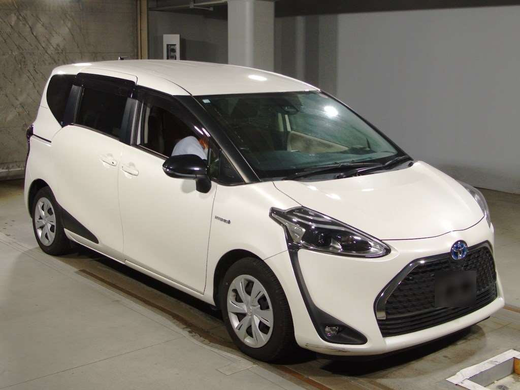 2018 Toyota Sienta NHP170G[2]