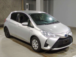 2019 Toyota Vitz