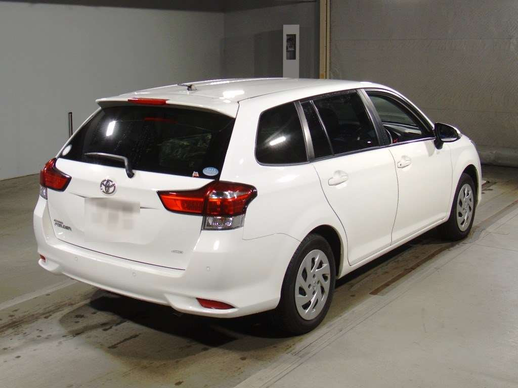 2019 Toyota Corolla Fielder NZE164G[1]