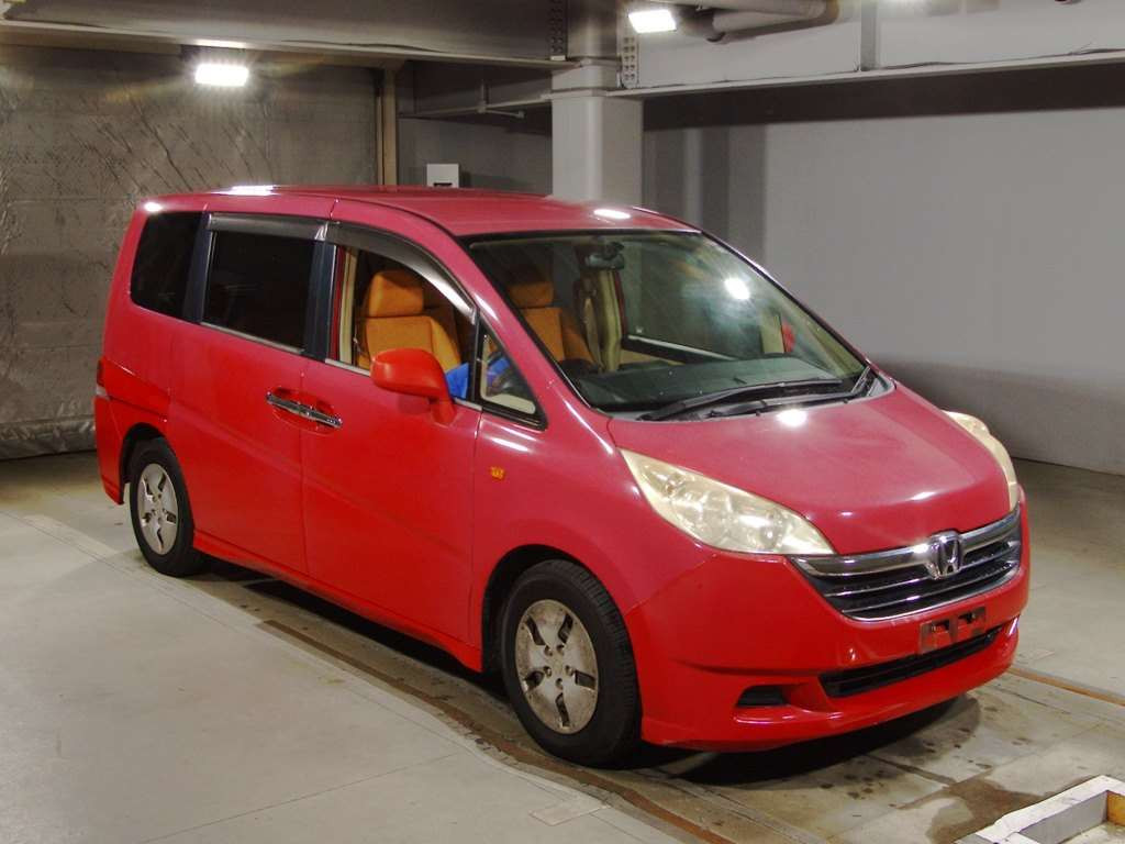 2006 Honda Step WGN RG1[2]