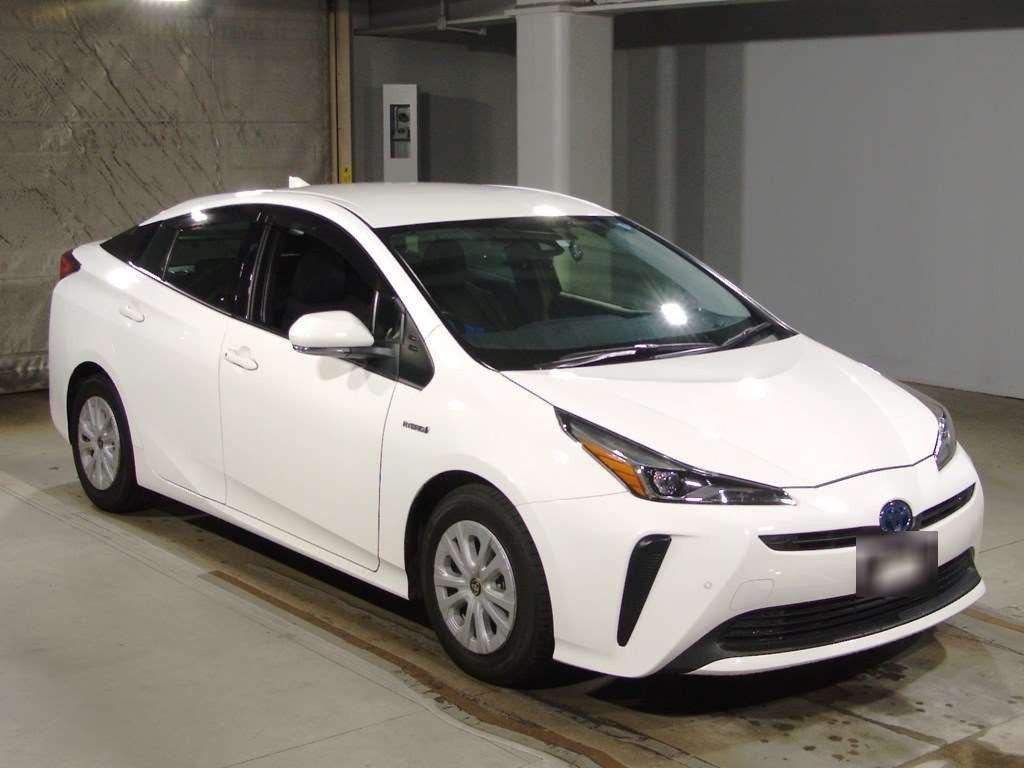 2019 Toyota Prius ZVW51[2]