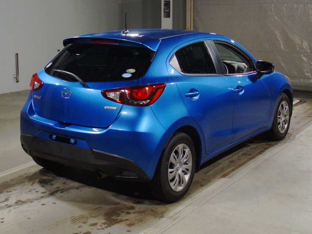 2015 Mazda Demio DJ3FS[1]