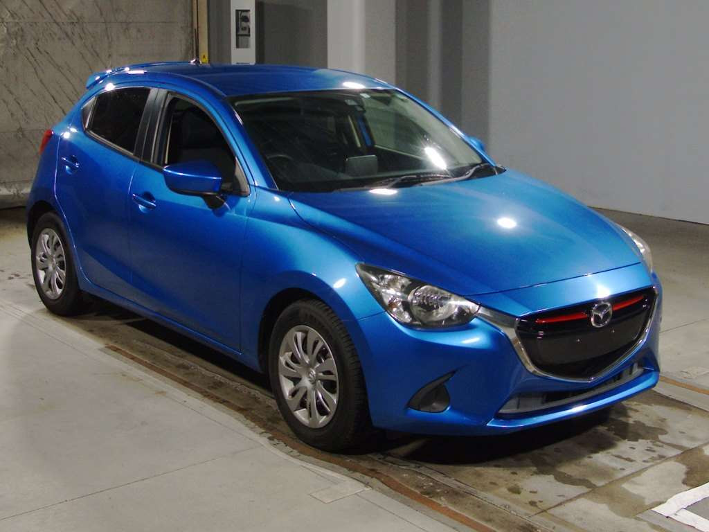 2015 Mazda Demio DJ3FS[2]