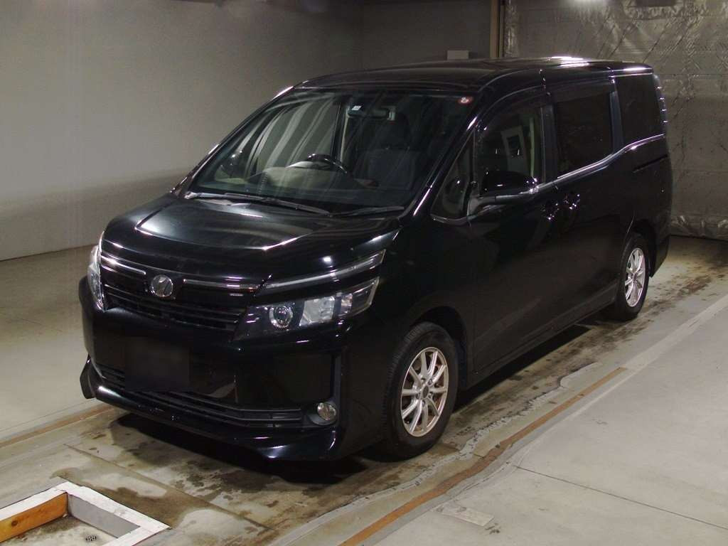 2015 Toyota Voxy ZRR80G[0]