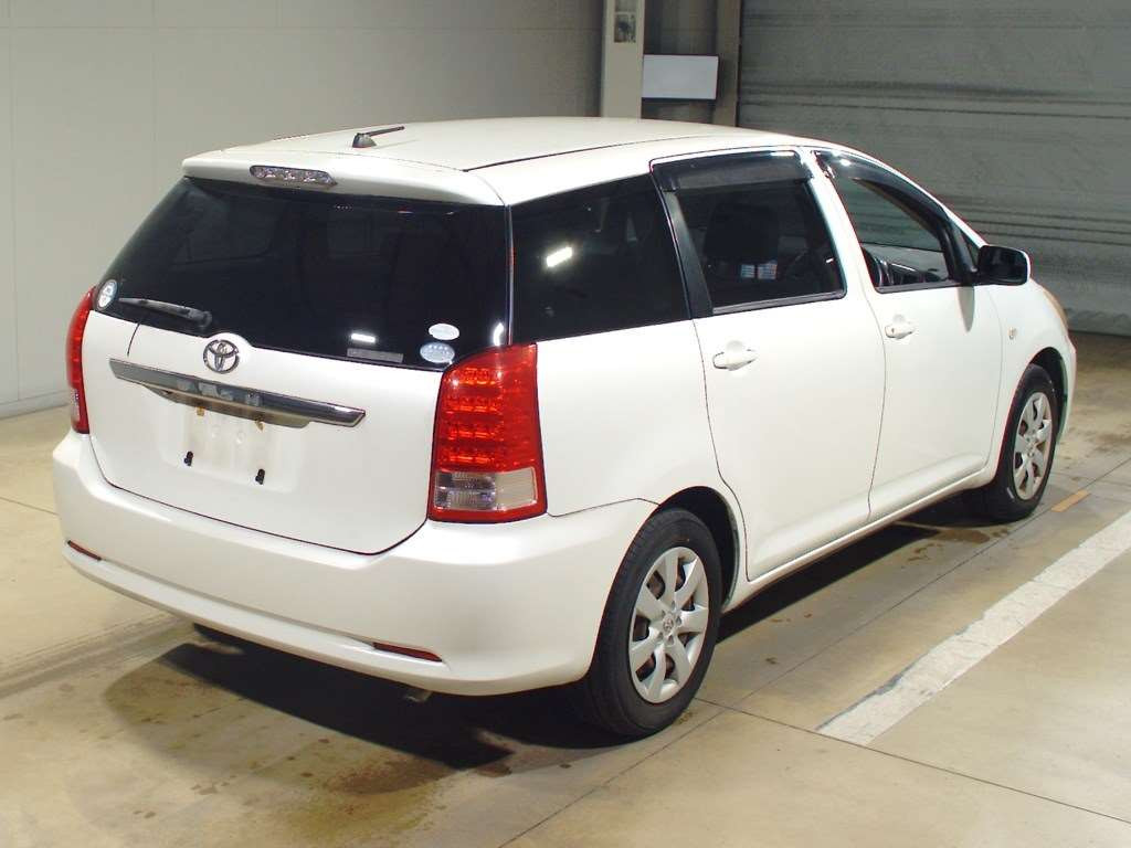 2006 Toyota Wish ZNE10G[1]