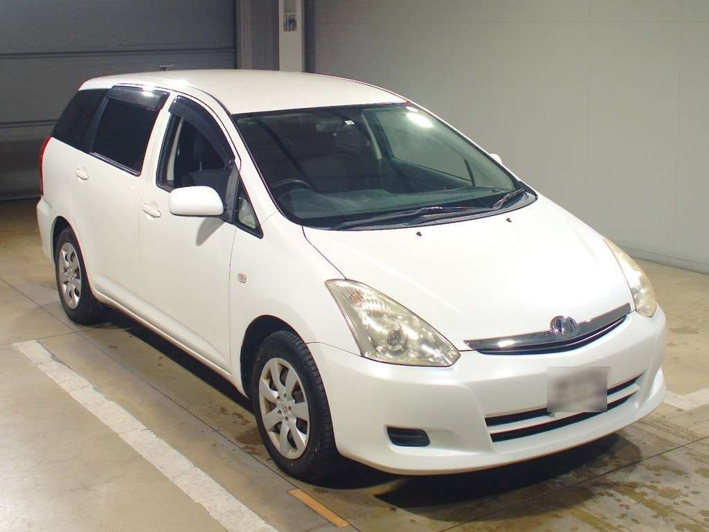 2006 Toyota Wish ZNE10G[2]