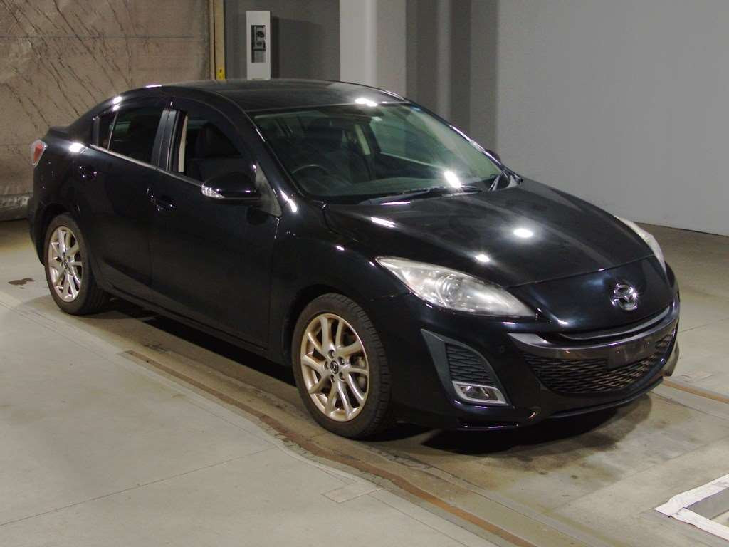 2010 Mazda Axela BLEFP[2]