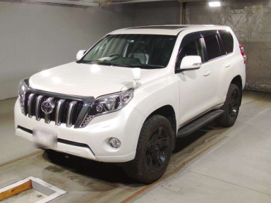 2017 Toyota Land Cruiser Prado