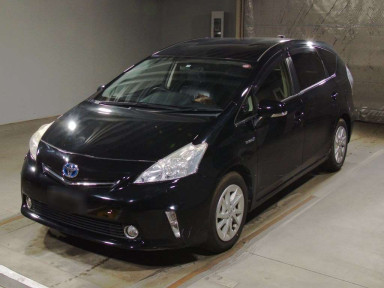 2013 Toyota Prius alpha