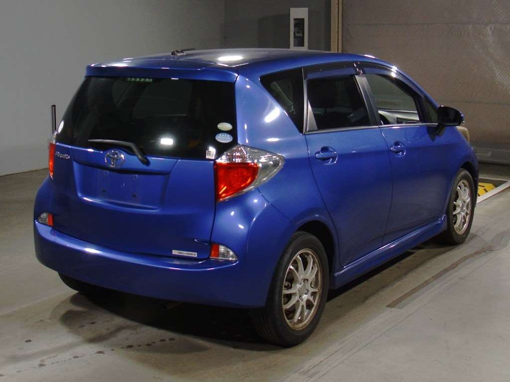 2011 Toyota Ractis NCP120[1]