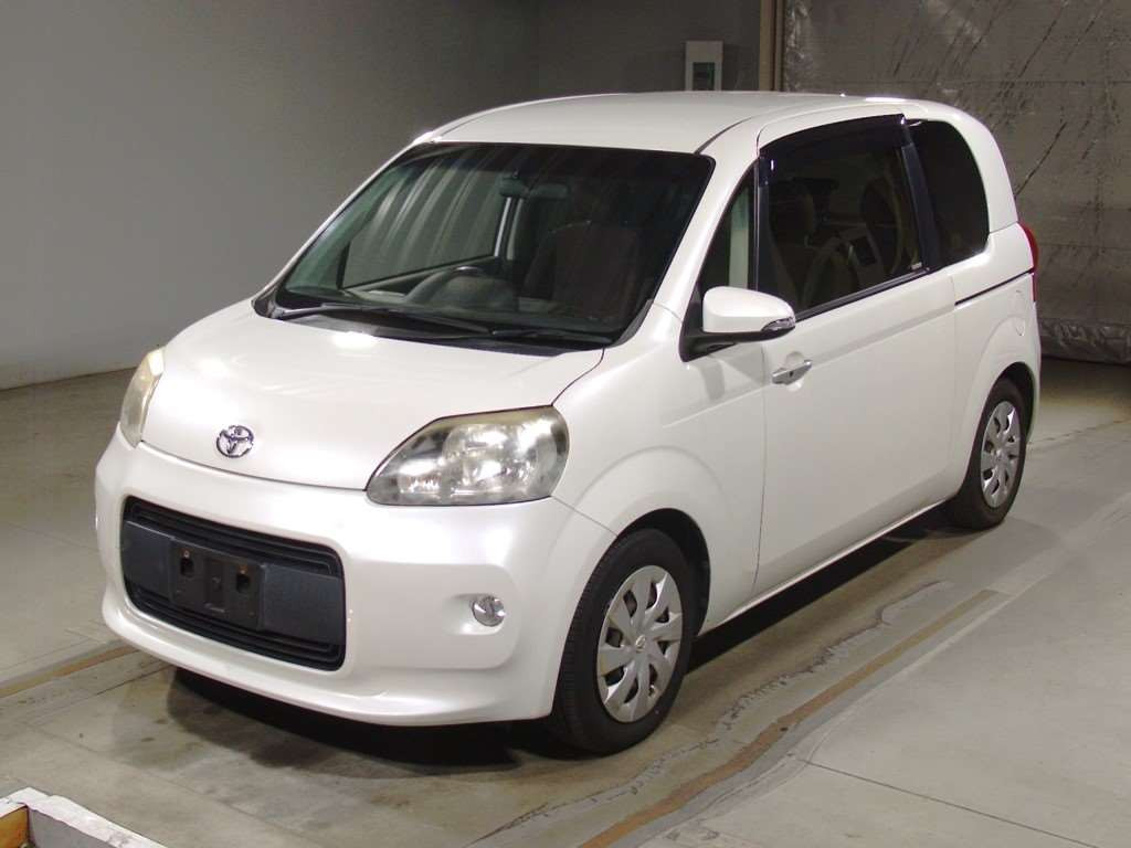 2012 Toyota Porte NCP141[0]