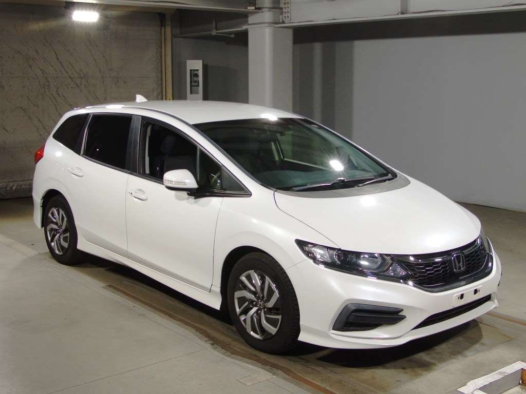 2019 Honda Jade FR5[2]