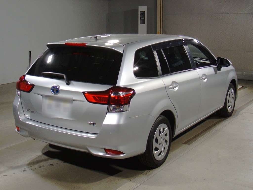 2021 Toyota Corolla Fielder NKE165G[1]