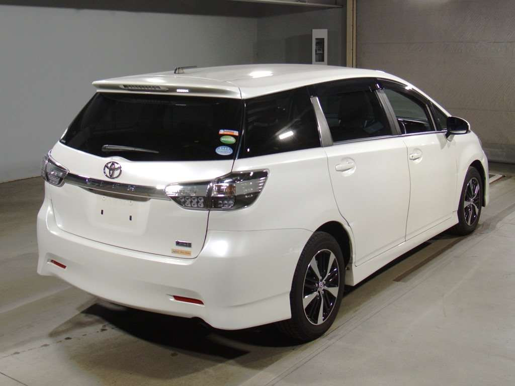 2014 Toyota Wish ZGE20W[1]