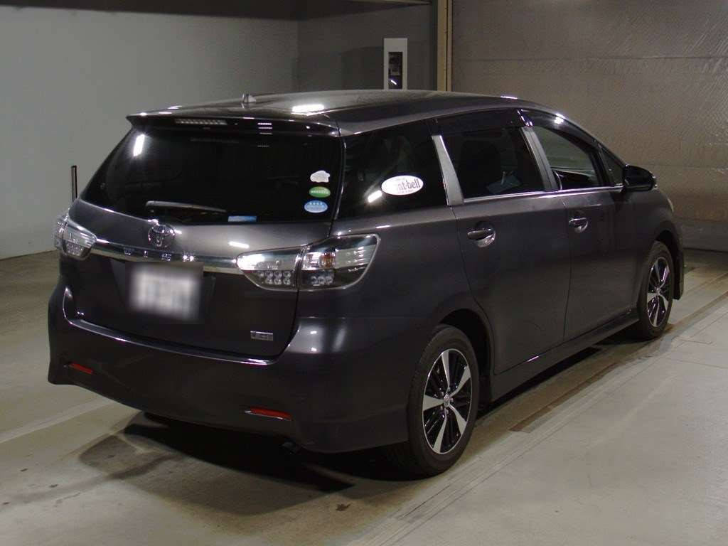 2014 Toyota Wish ZGE20W[1]