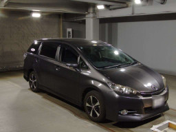 2014 Toyota Wish