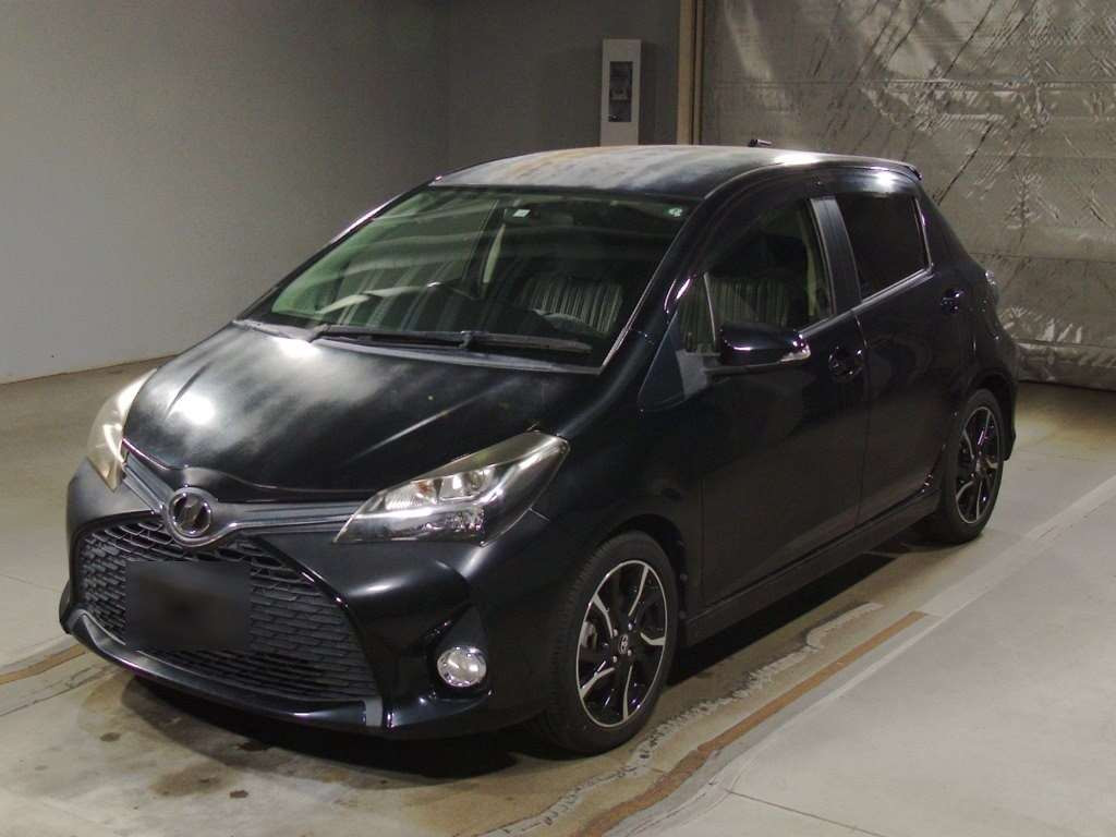 2014 Toyota Vitz NCP131[0]