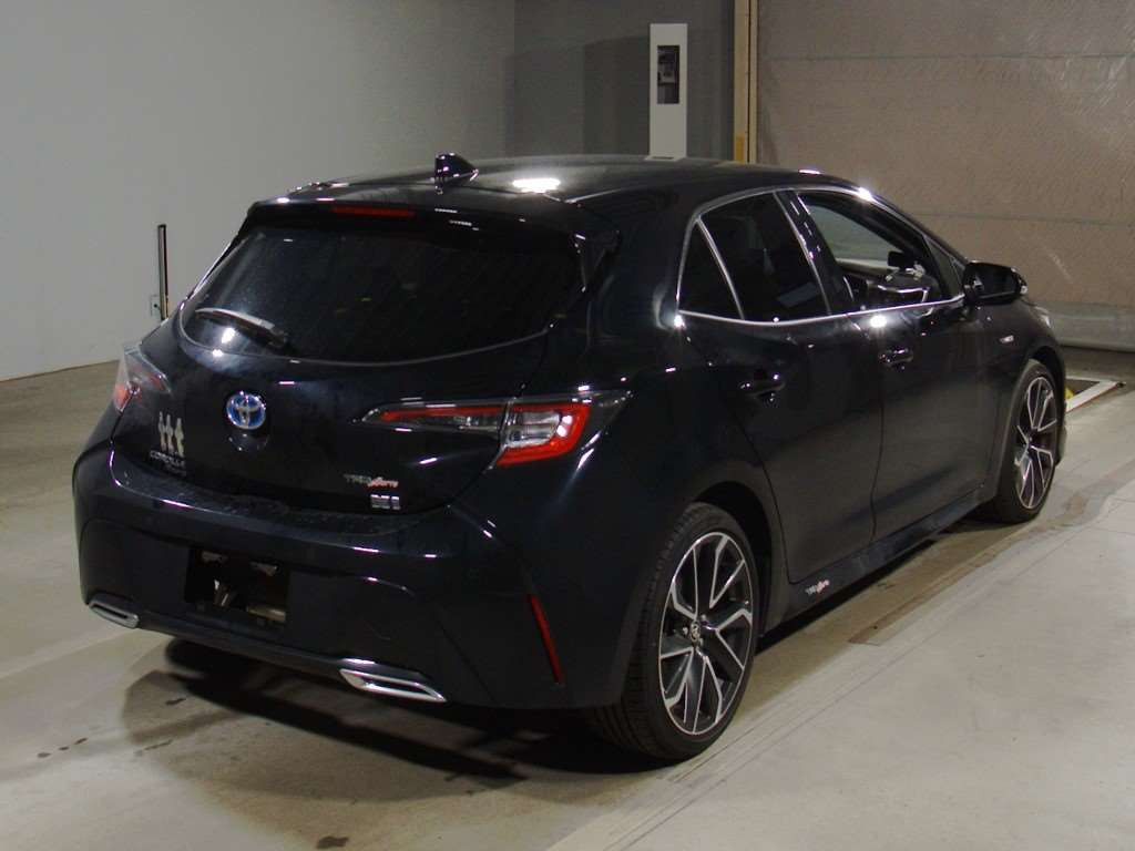 2022 Toyota Corolla Sports ZWE213H[1]