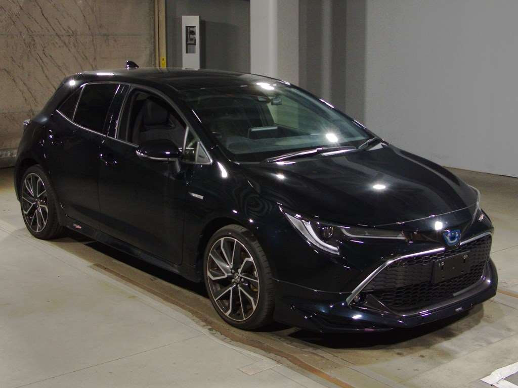 2022 Toyota Corolla Sports ZWE213H[2]