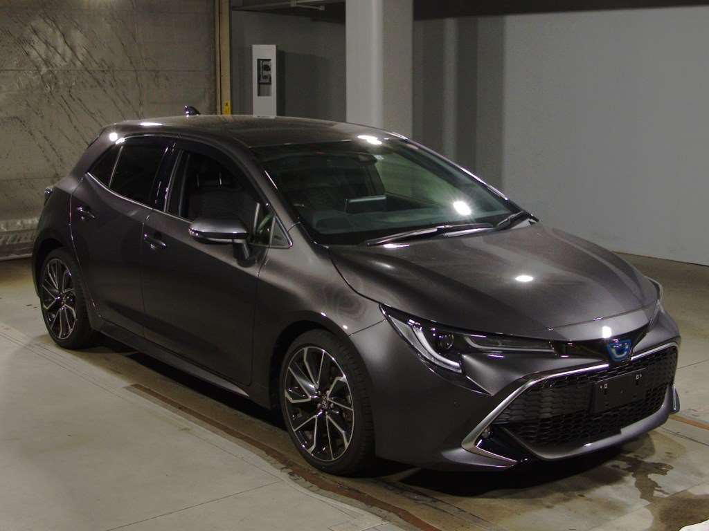 2022 Toyota Corolla Sports ZWE213H[2]