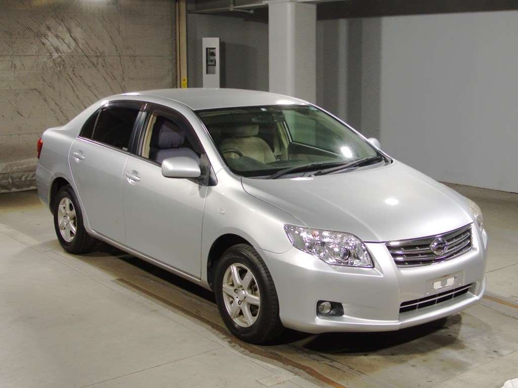 2010 Toyota Corolla Axio NZE141[2]