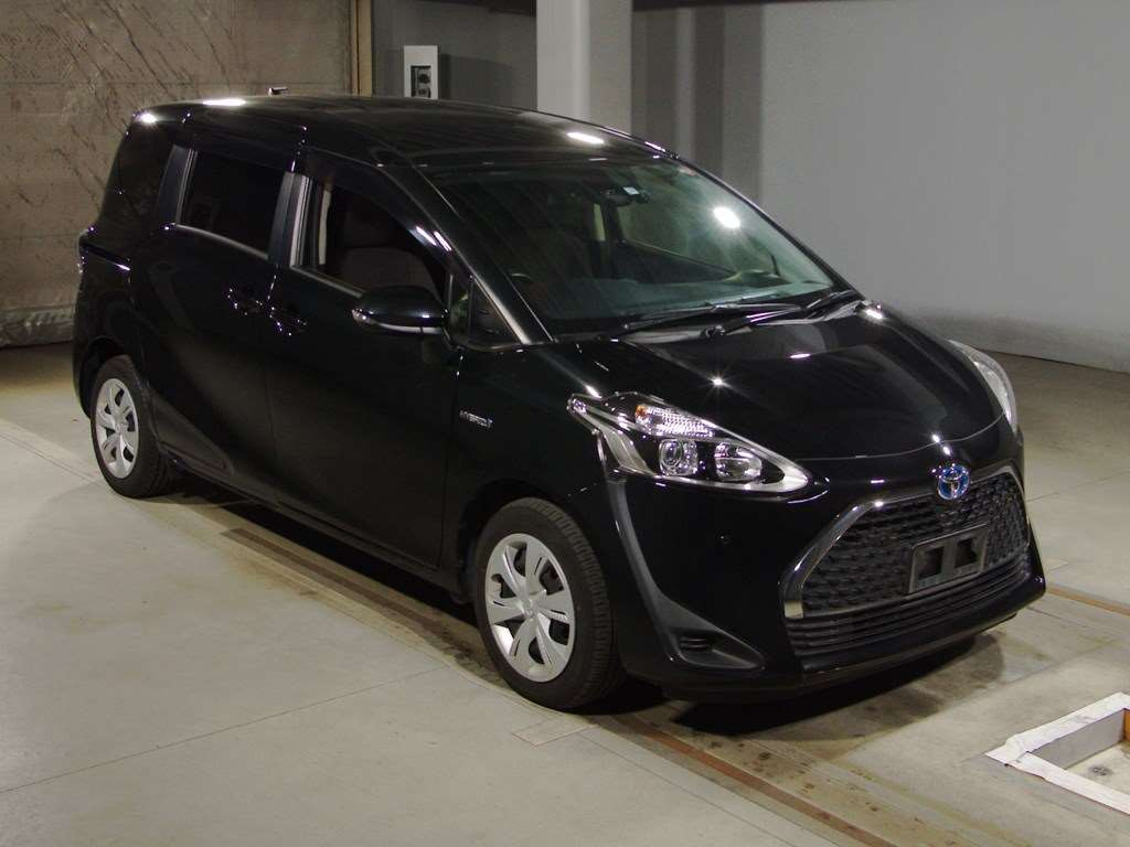 2019 Toyota Sienta NHP170G[2]