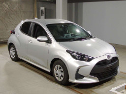 2021 Toyota YARIS