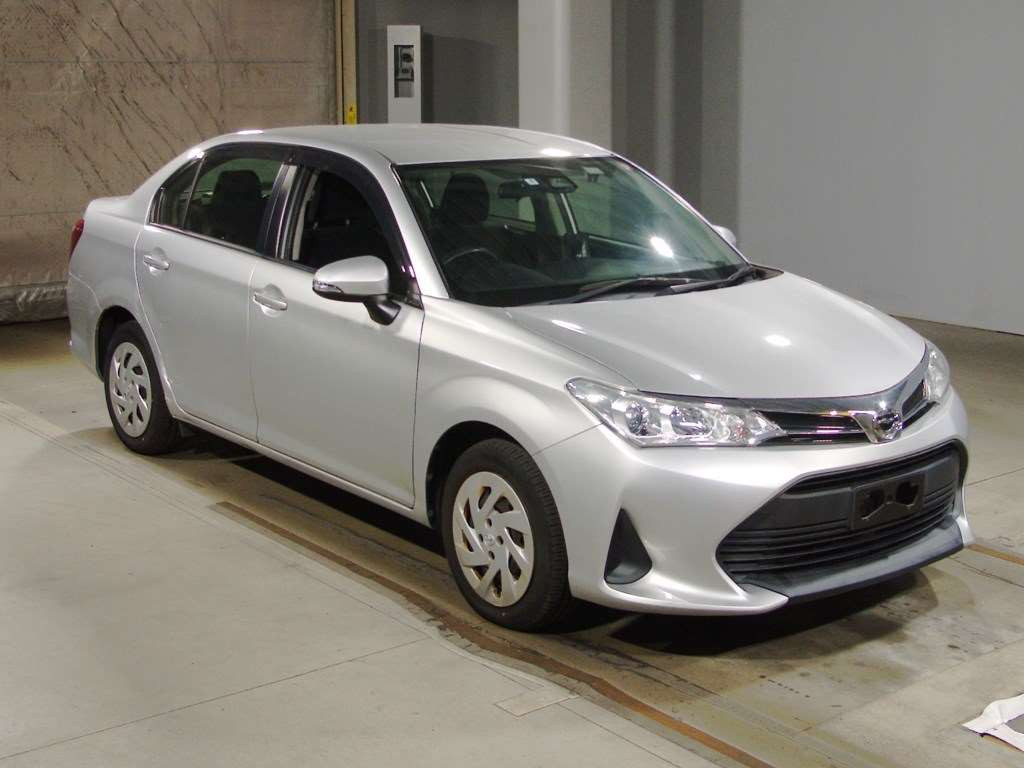 2019 Toyota Corolla Axio NRE161[2]